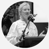 Sue Tibballs headshot circle Sue Tibballs headshot circle